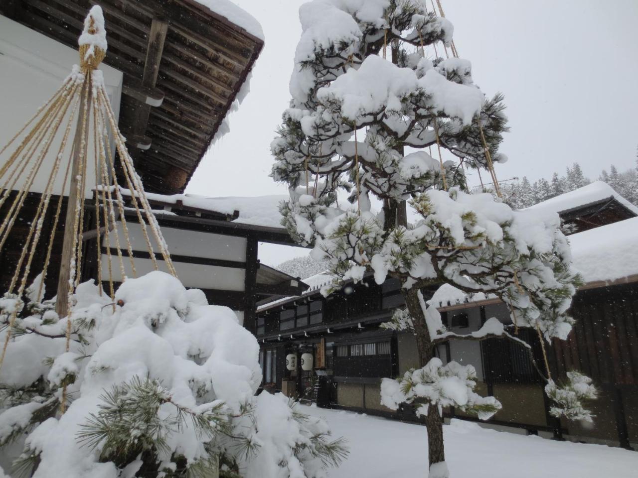 Hotel Shitanda Takayama  Esterno foto