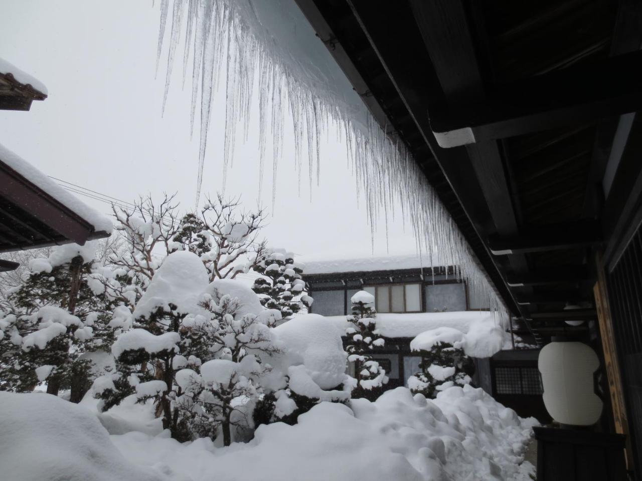 Hotel Shitanda Takayama  Esterno foto